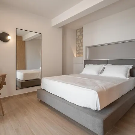 Piccadill Luxury * Methoni (Messenia)