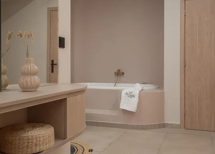 Piccadill Luxury Methoni (Messenia)