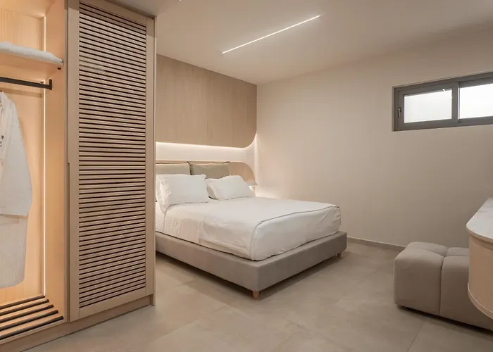 Piccadill Luxury * Methoni (Messenia)