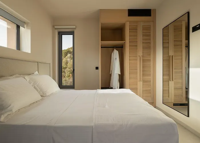 Piccadill Luxury * Methoni (Messenia)